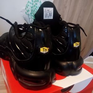 Size 14 Nike Air max Plus